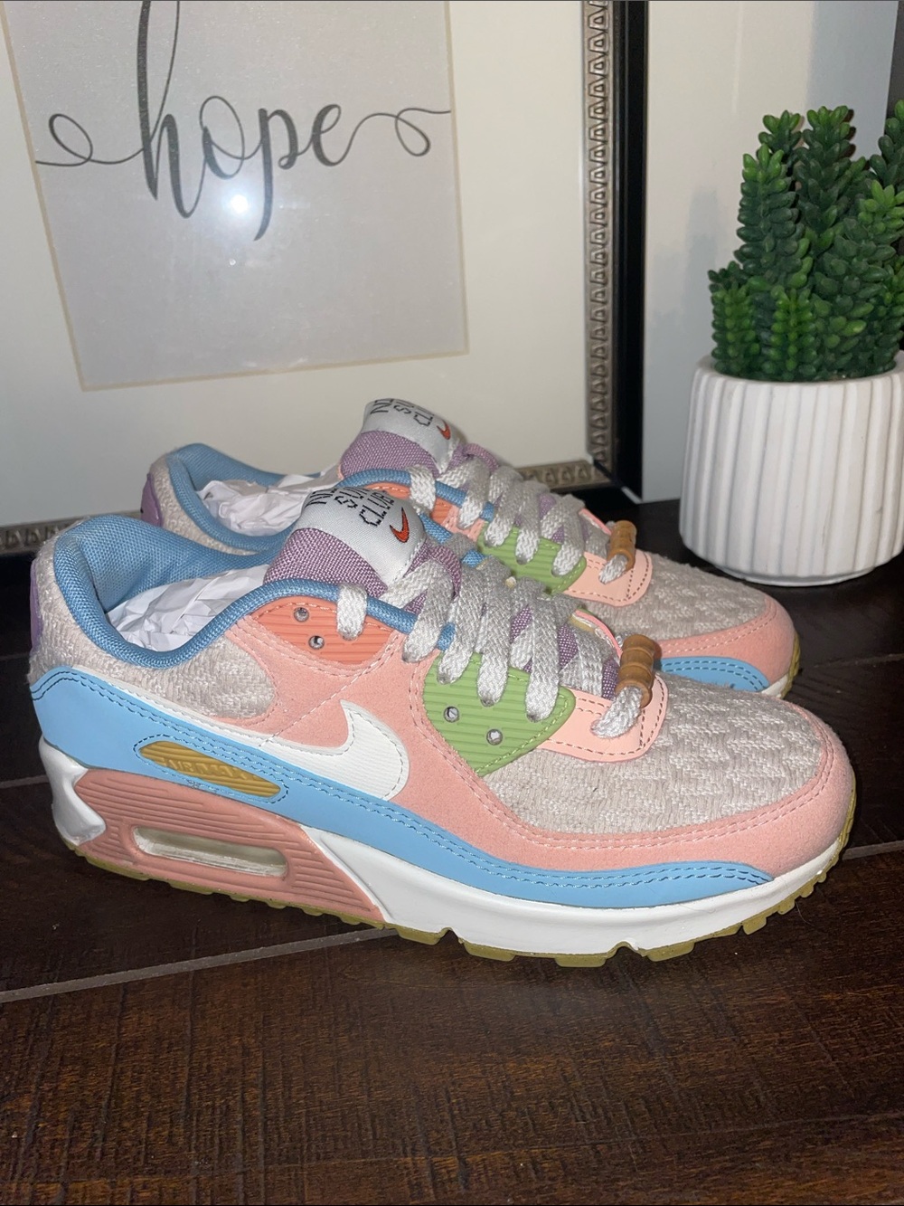 Nike Air Max 90 Sun Club Youth Sneakers Size 6 / Women’s Size 7.5